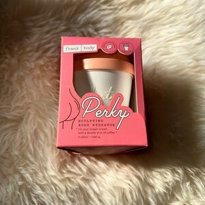 Frank Body: Perky Sculpting Body Hydrator